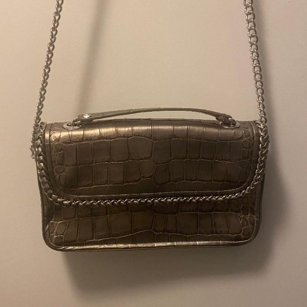 Faux Reptile Pattern with Link Chain